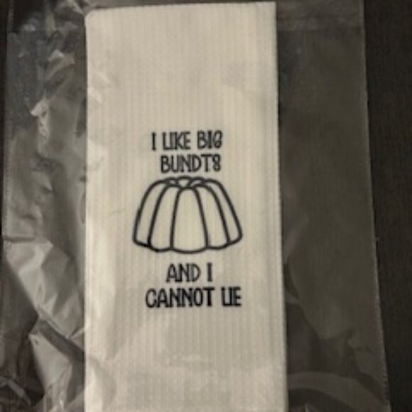 I Like Big Bundts Kitchen Towel - NWT 2/$15 or 3/$21 - Picture 1 of 2